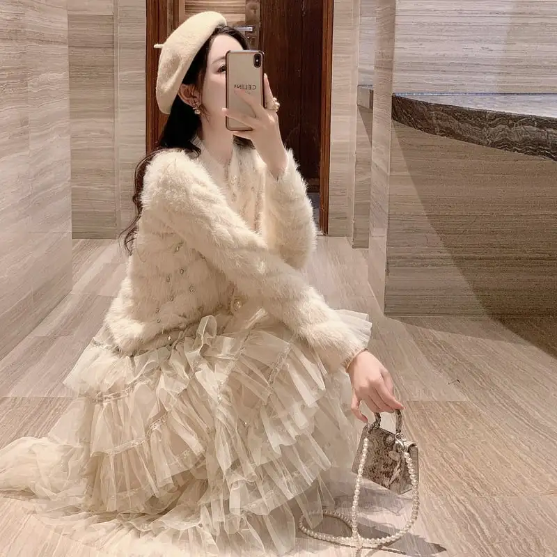 セットアップ セーター+スカート 2色展開 ラインストーン ライトベージュ ライトブラウン