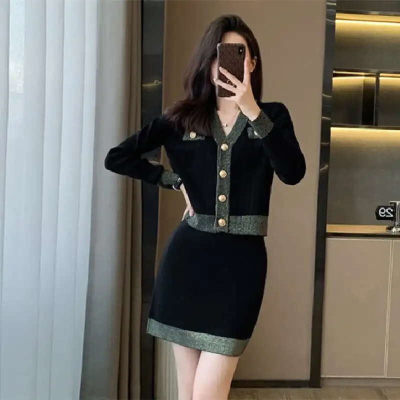 セットアップ ニット トップス+スカート Vネック シンプル ブラック