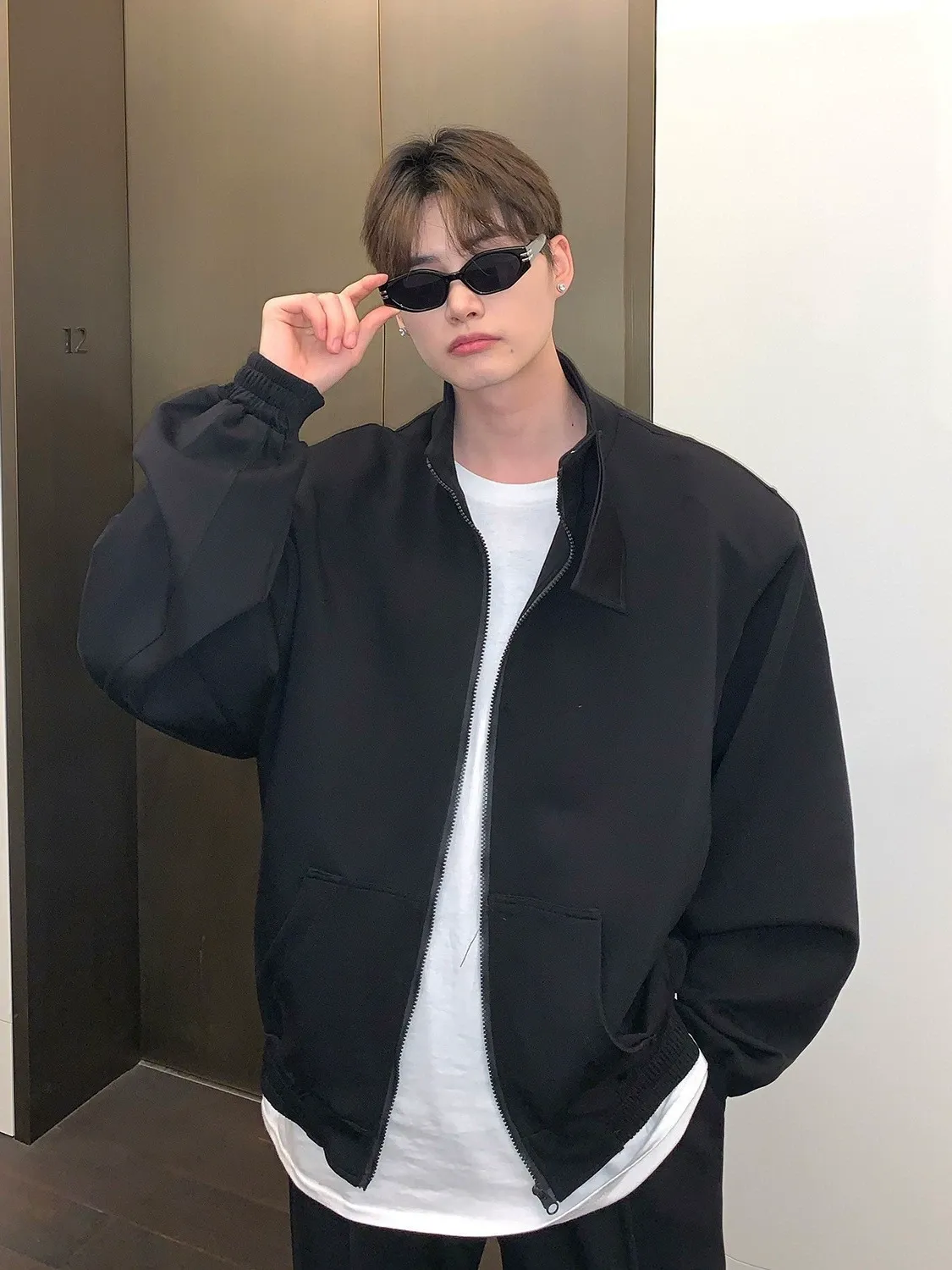 セットアップ デザイン感 カジュアル スタンドネック アウター+ルーズ 長ズボン