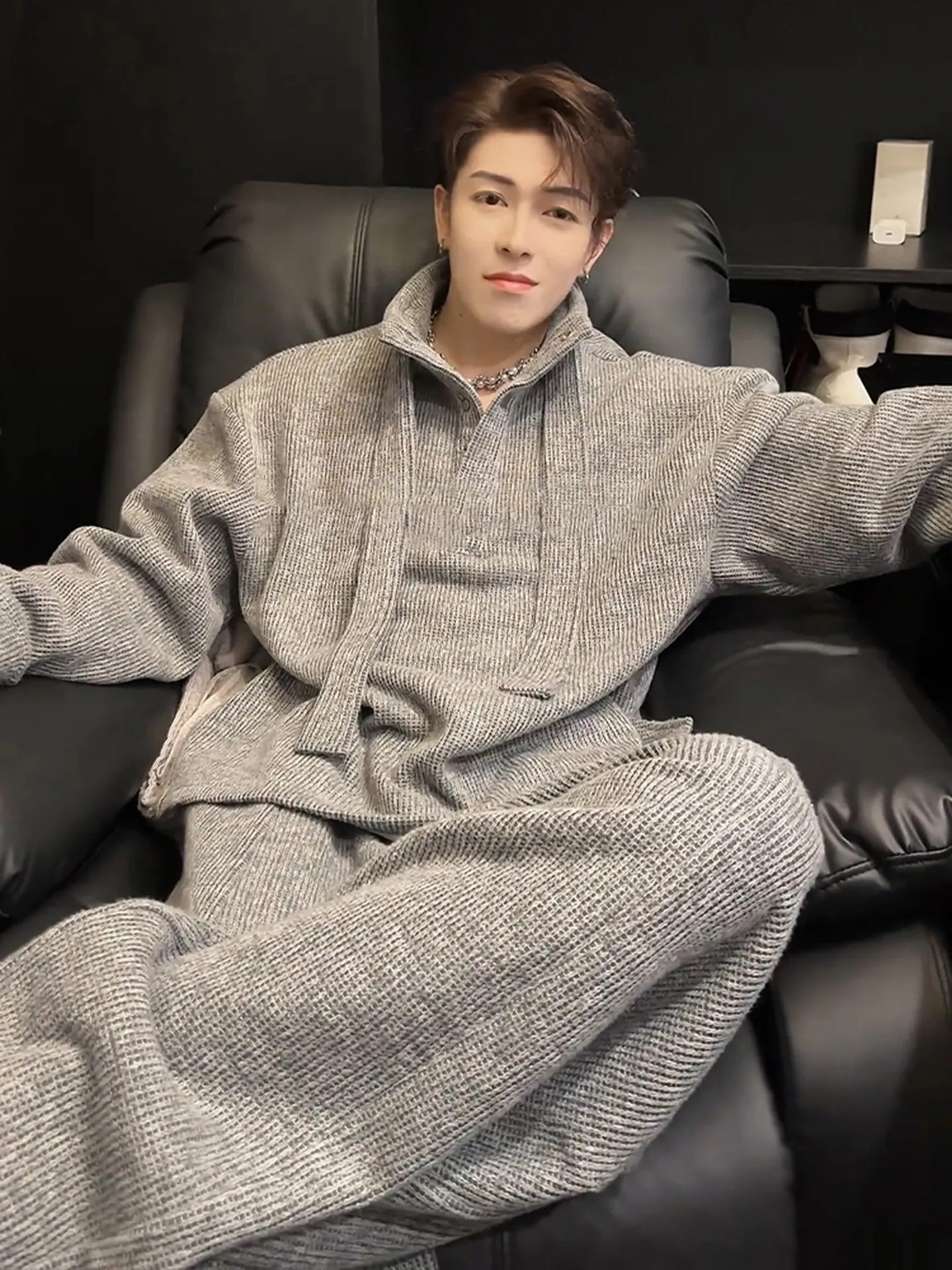 セットアップ トレーナー+カジュアルパンツ ルーズ シンプル 二点セット