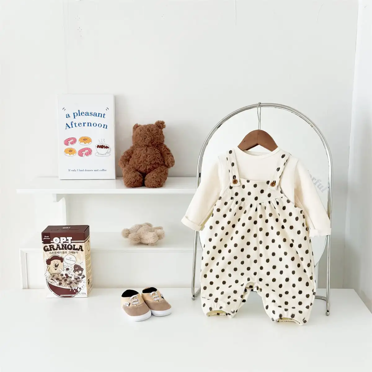 【66-100cm】秋新作　可愛いドットサロペット