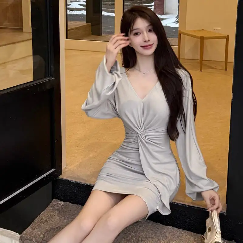 ワンピース Vネック ランタンスリーブ 膝上 ライトグレー