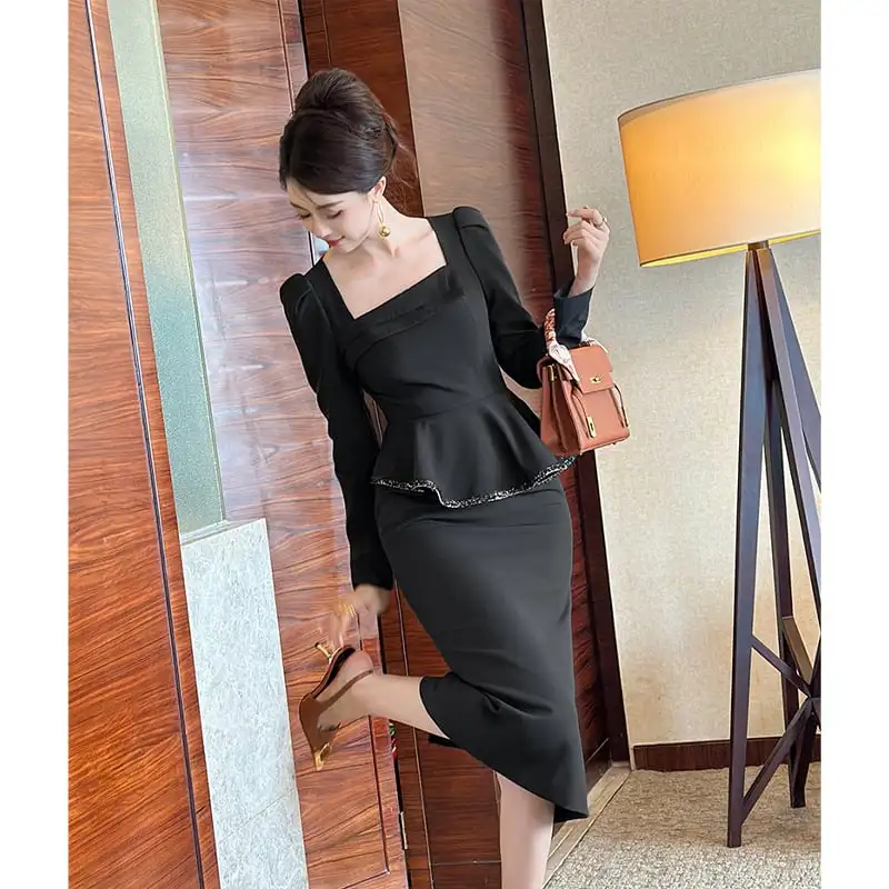 ワンピース スクエアネック ペプラム ブラック