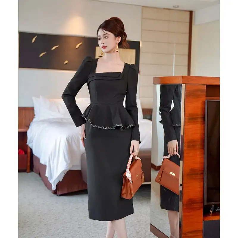 ワンピース スクエアネック ペプラム ブラック