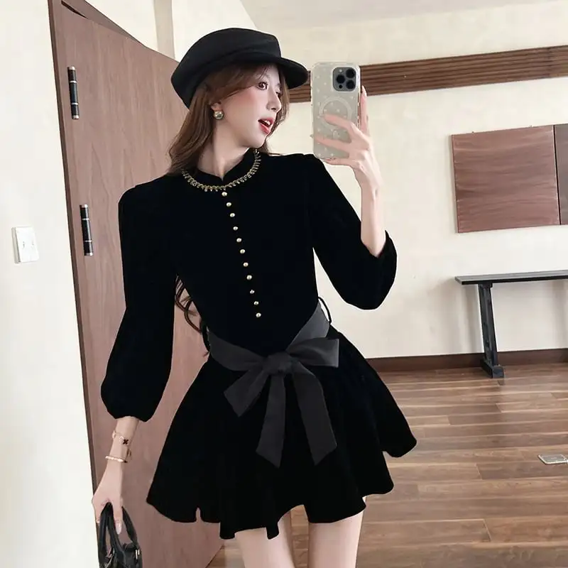 ベルベット Aライン ブラック ワンピース