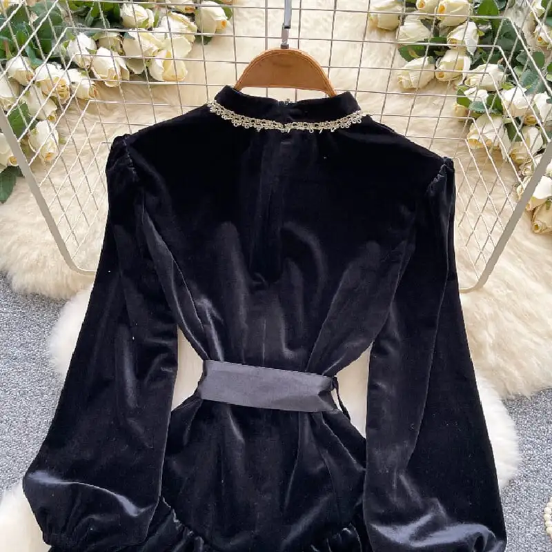 ベルベット Aライン ブラック ワンピース