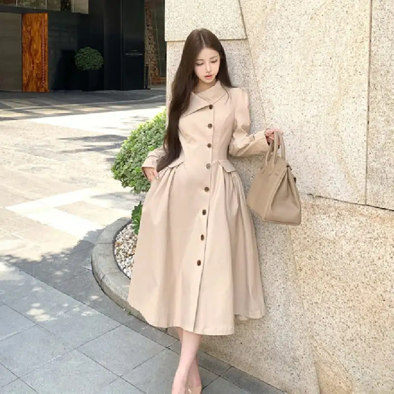トレンチ風ワンピース 大人カジュアル すっきり ダークベージュ