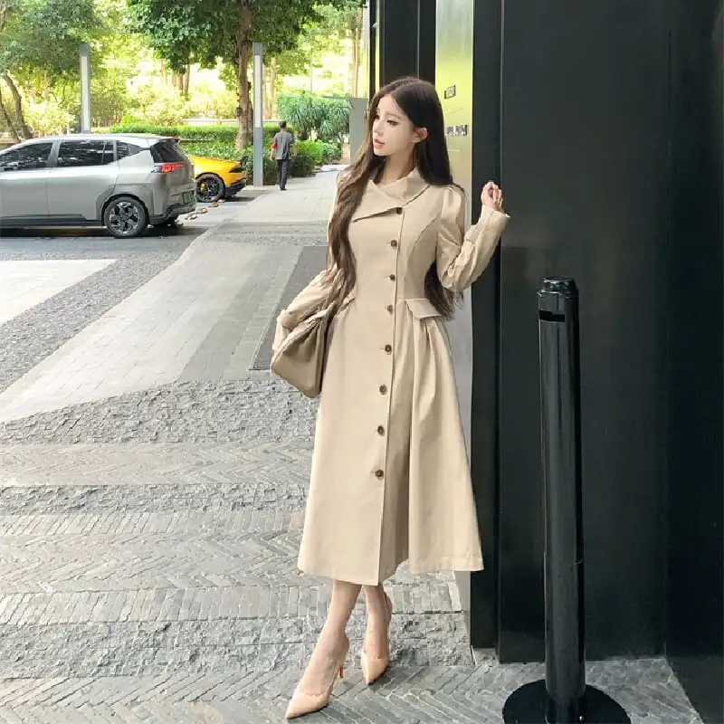 トレンチ風ワンピース 大人カジュアル すっきり ダークベージュ
