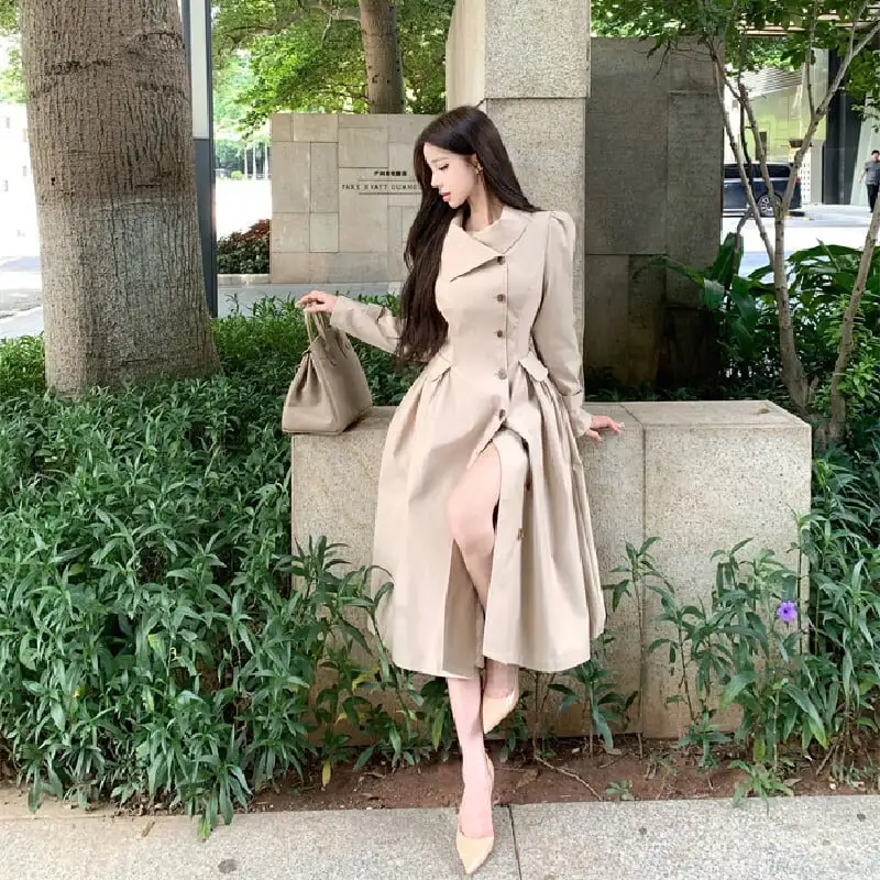 トレンチ風ワンピース 大人カジュアル すっきり ダークベージュ