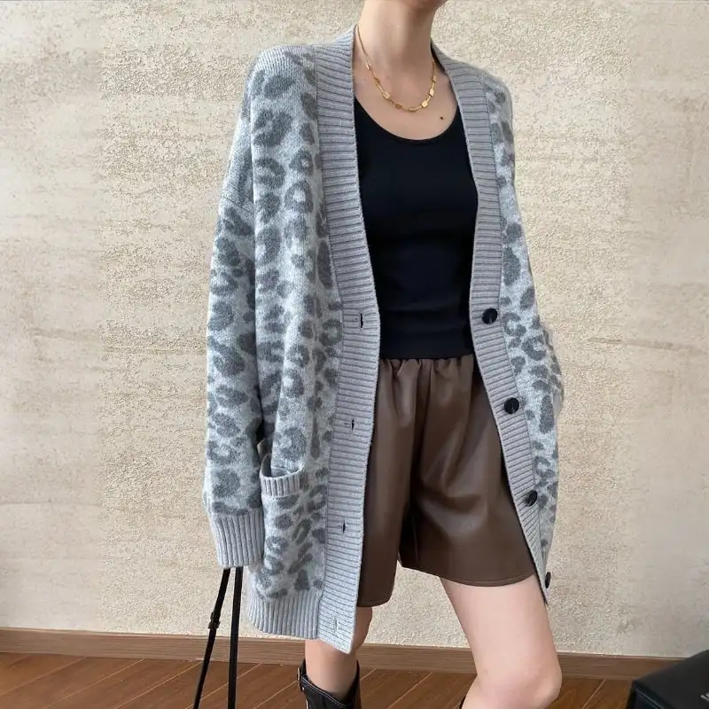 ヒョウ柄 カーディガン くつろぎ ゆったり カジュアル コーヒー色 グレー