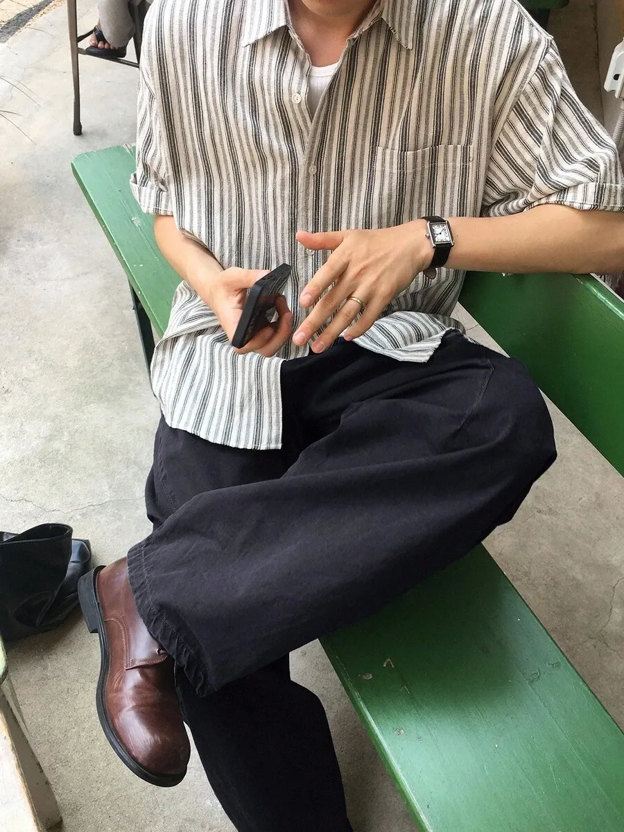 プリーツデザイン ルーズフィット フレアパンツ