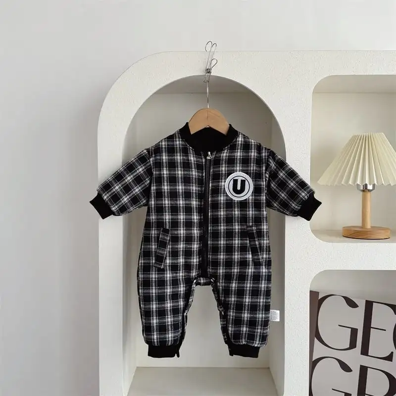 【66-100cm】リバーシブルチェック暖かいロンパース