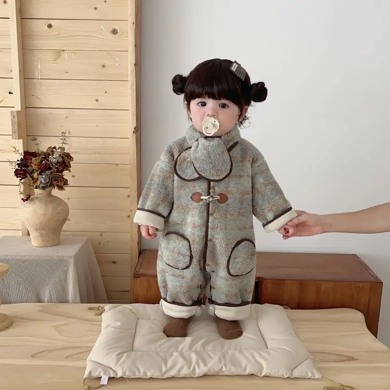 【66-100cm】暖かい防寒オールインワン＆マフラー