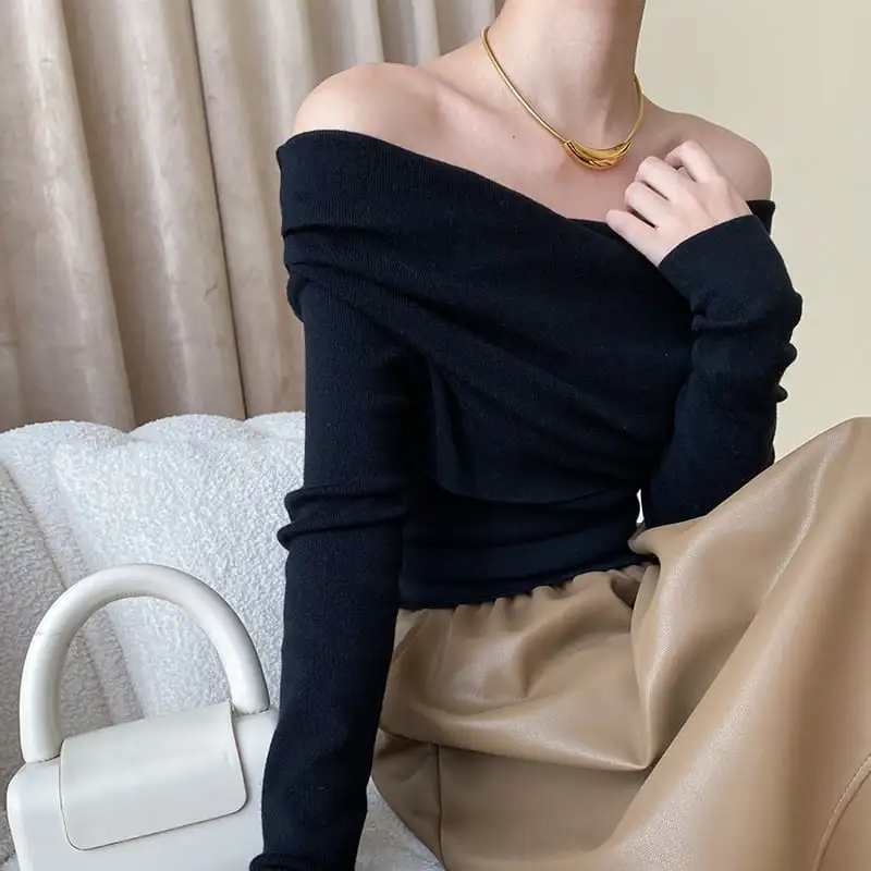 トップス ニット 4色展開 ボートネックデザイン 長袖