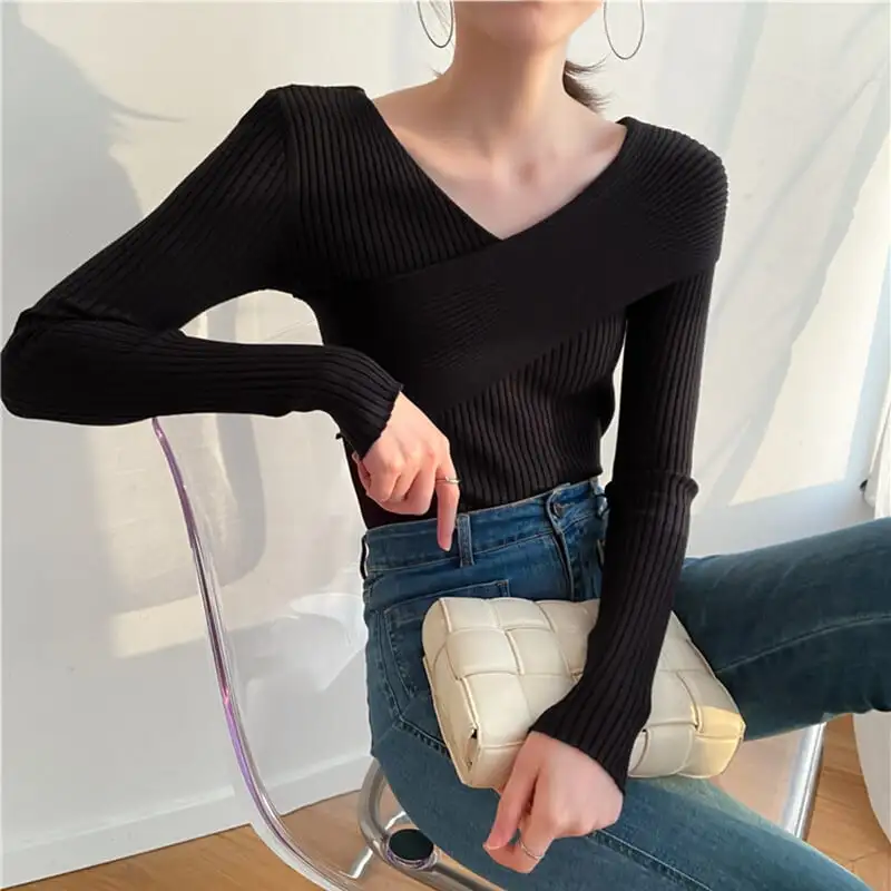トップス カットソー · セーター ニット 女性らしい セクシー Vネック