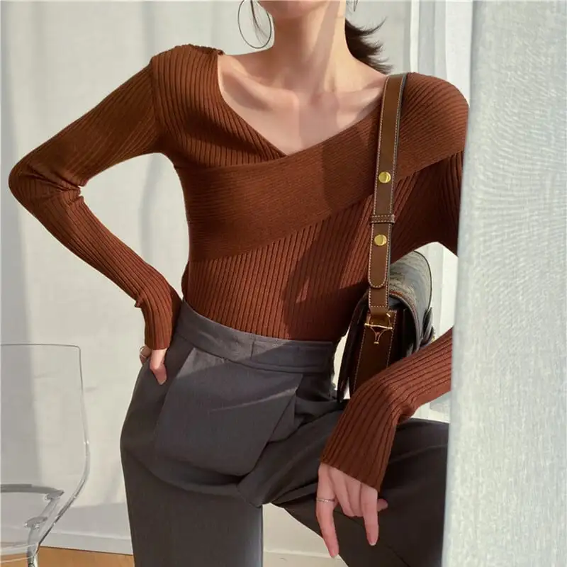 トップス カットソー · セーター ニット 女性らしい セクシー Vネック