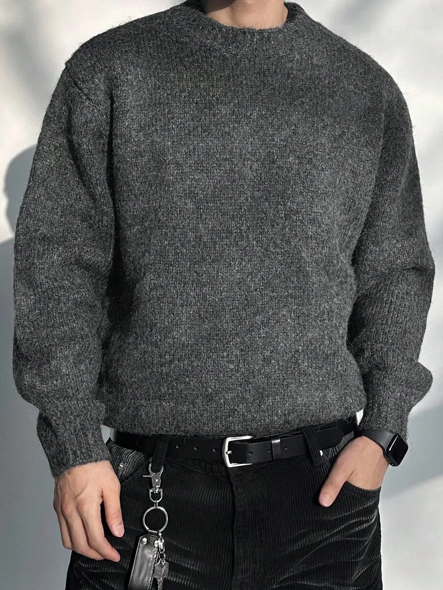 ダークグレー クルーネック 長袖セーター