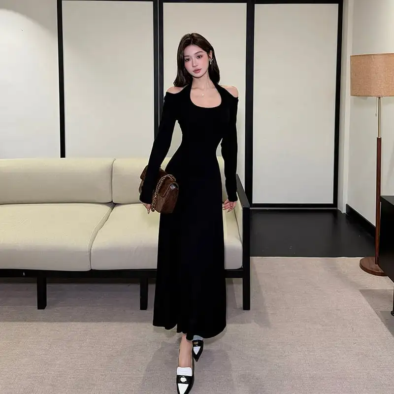 ワンピース オフショルダー 無地 シンプル 長袖