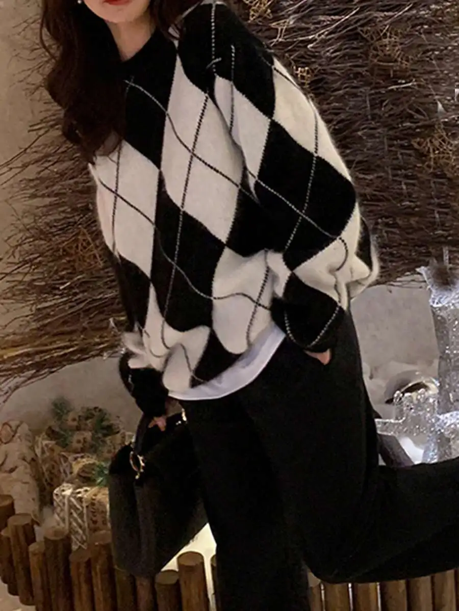 オーバーサイズアーガイルクルーネックセーター