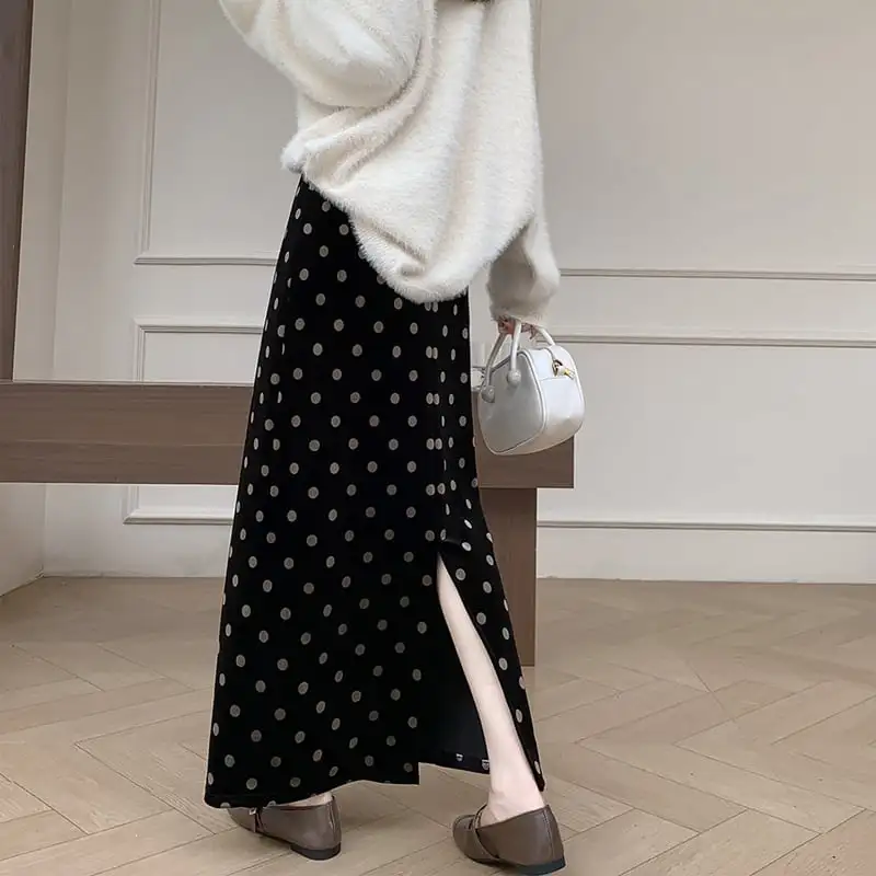 ボトムス スカート ベルベット ドット柄 バックスリット ブラック