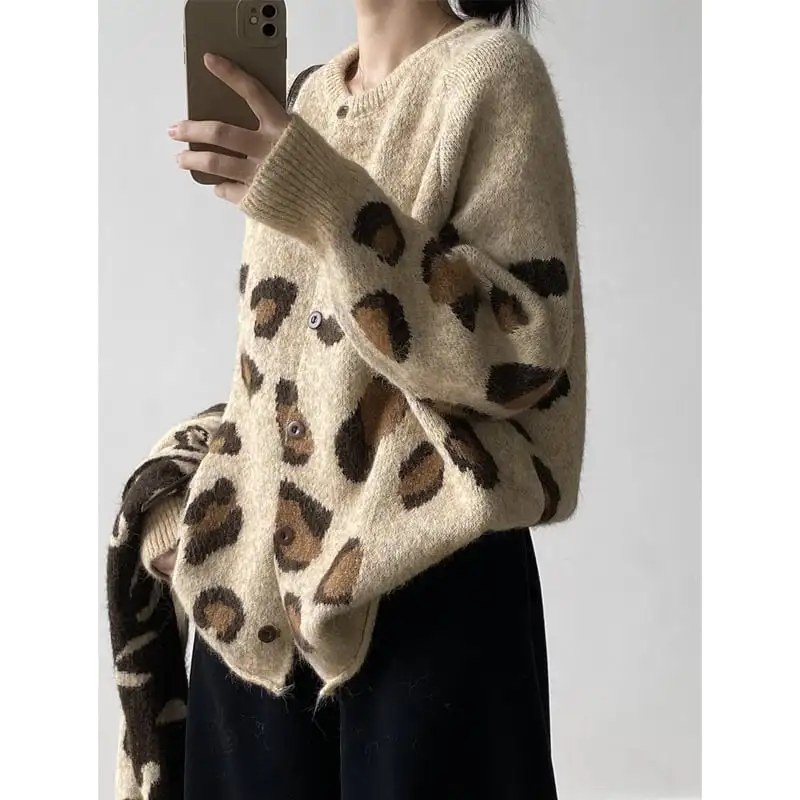 レオパード ニットセーター カーディガン マフラー付き ライトブラウン グレー