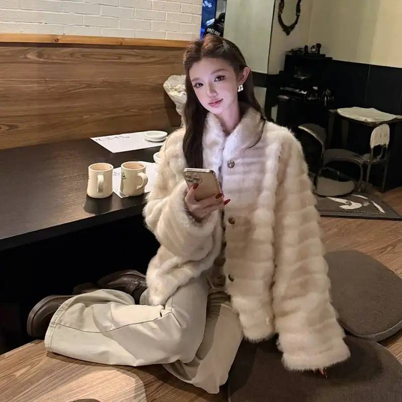 アウター 2色展開 フェイクファー ジャケット スタンドカラーデザイン コーヒー色 ベージュ