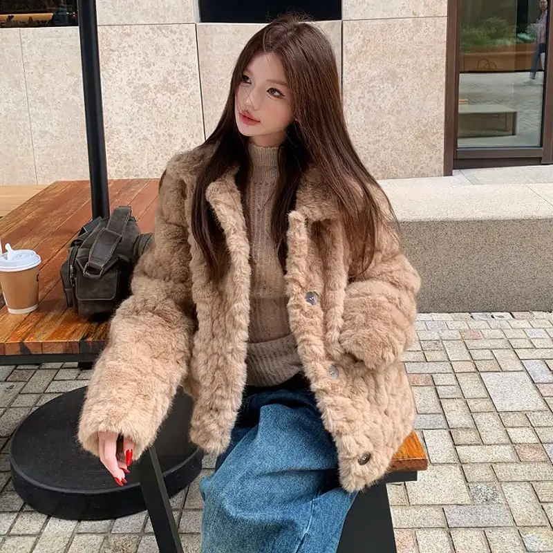 アウター フェイクファー モコモコ ジャケット お出かけコーデ