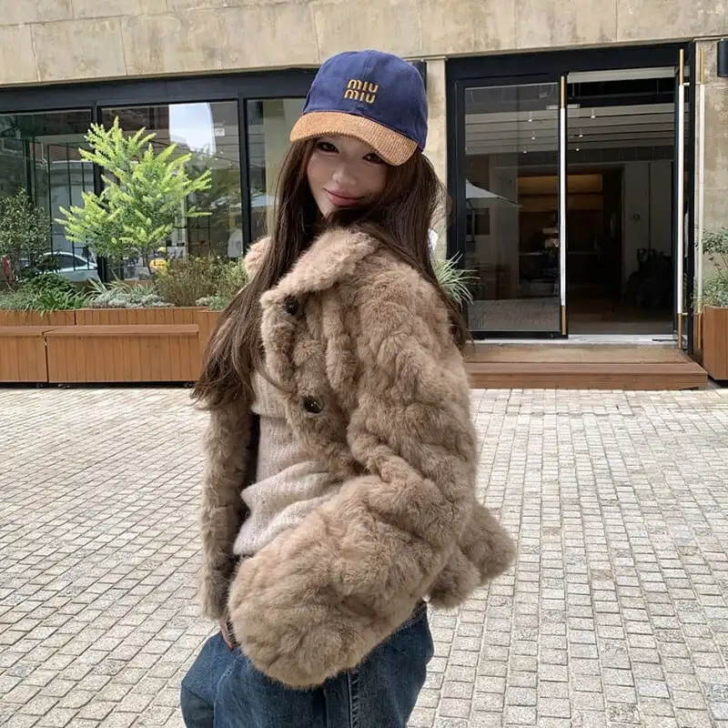 アウター フェイクファー モコモコ ジャケット お出かけコーデ