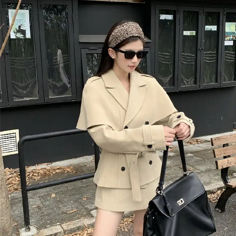 セットアップ スリーブドケープコート+スカート ミニマリストファッション ダークベージュ