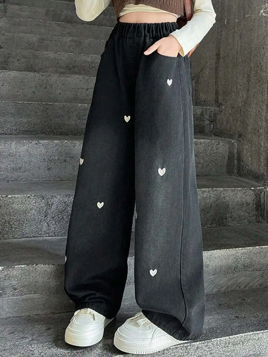 【110-150cm】ハート柄 刺繍 ワイドレッグ ジーンズ