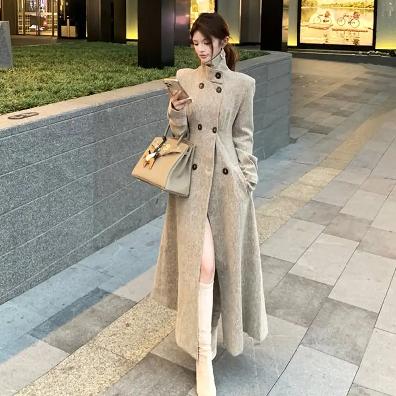 アウター ロングコート オフィスカジュアル ファッション お出かけコーデ