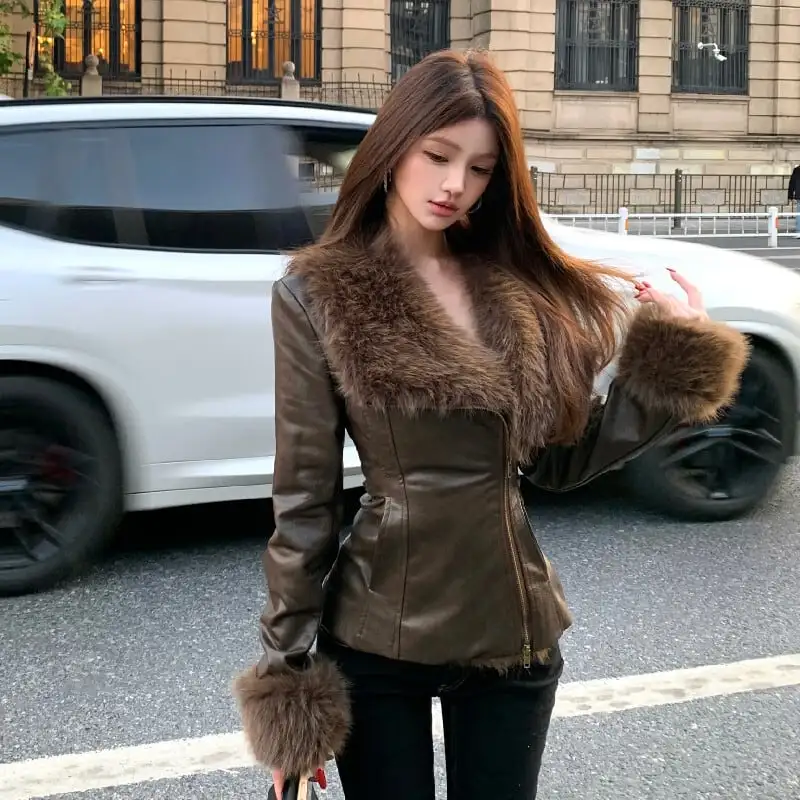 シルエット抜群 スリムジャケット バイカー風 大人カジュアル コーヒー色