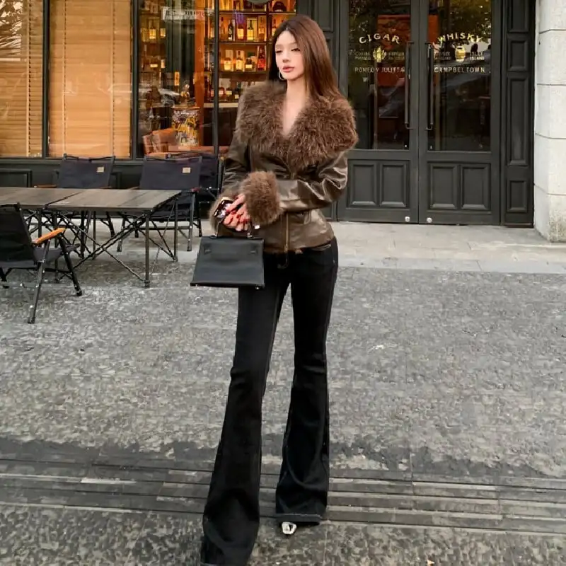 シルエット抜群 スリムジャケット バイカー風 大人カジュアル コーヒー色