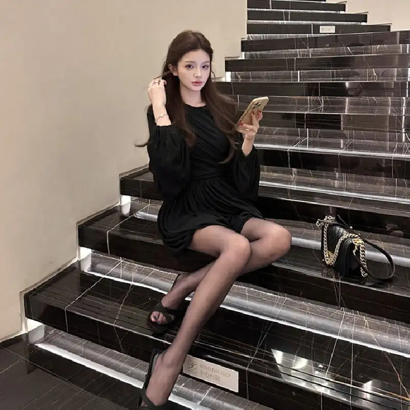 2colors ランタンスリーブ ワンピース ドレープ ブラック ホワイト