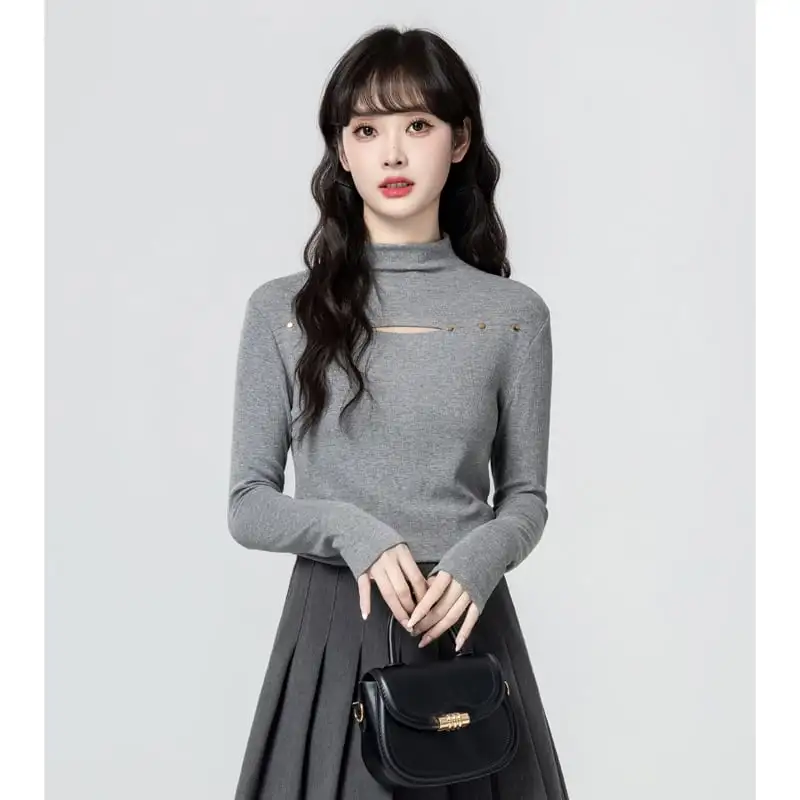 クルーネック 薄手 長袖 気質溢れる グレー 薄手 トップス