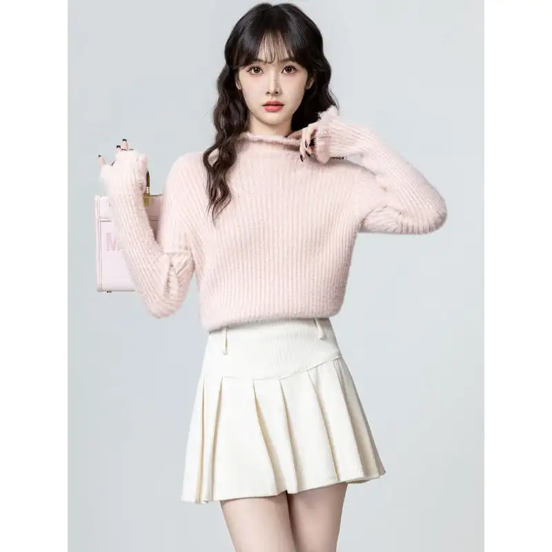 ふわふわ ピンク ハイネックリブ 短め スウィートトップス