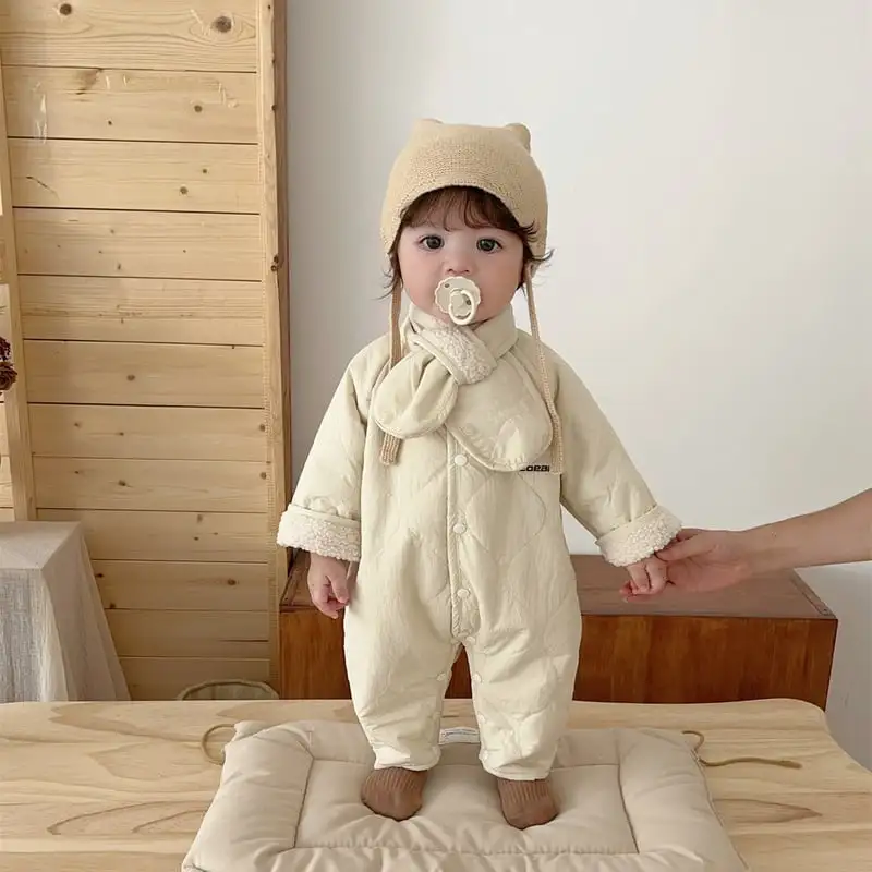 【66-90cm】冬新作　暖かい防寒ロンパース＆マフラー