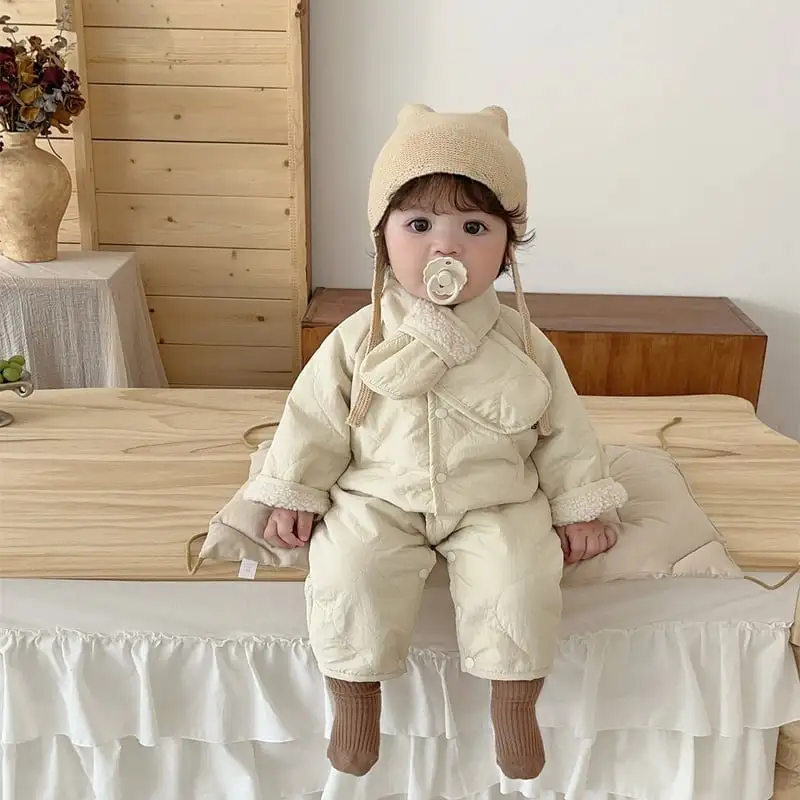 【66-90cm】冬新作　暖かい防寒ロンパース＆マフラー