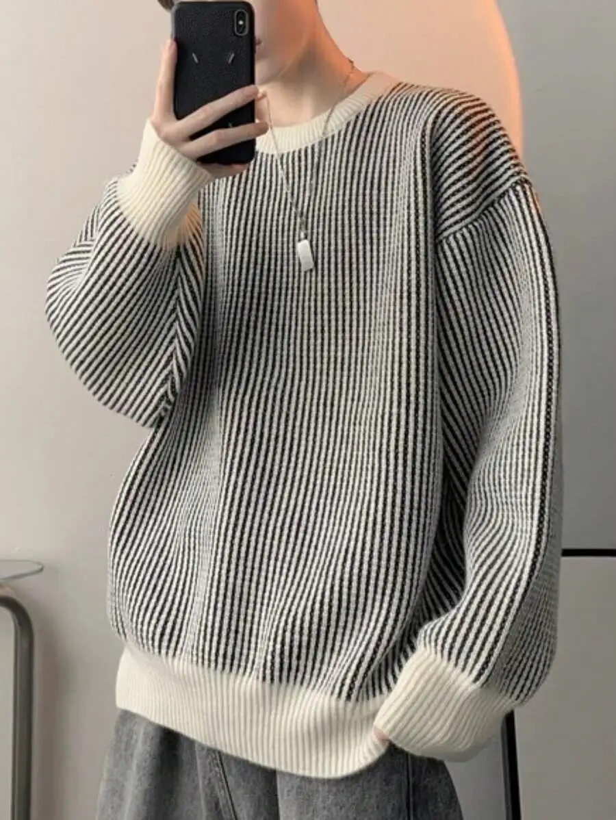 ラウンドネック ルーズフィット プルオーバー ニットセーター