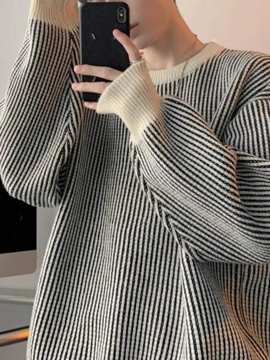 ラウンドネック ルーズフィット プルオーバー ニットセーター