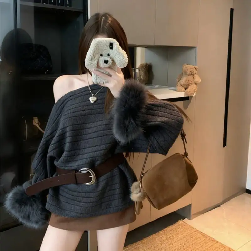 トップス ニットセーター オフショルダーダークグレー ライトブラウン