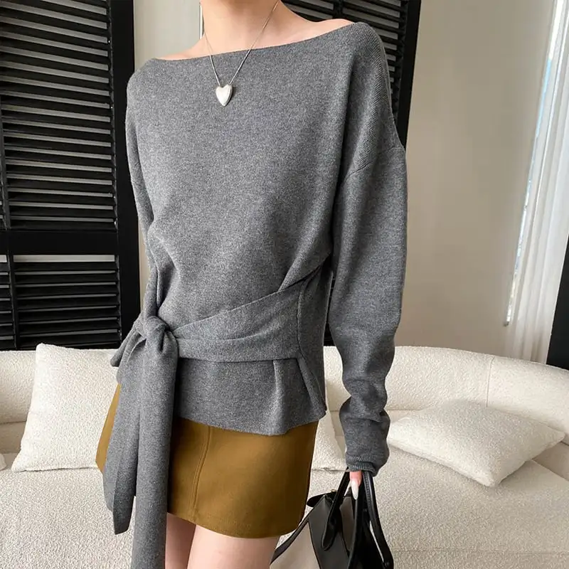 トップス ニット セーター タイで絡む すっきり シルエット