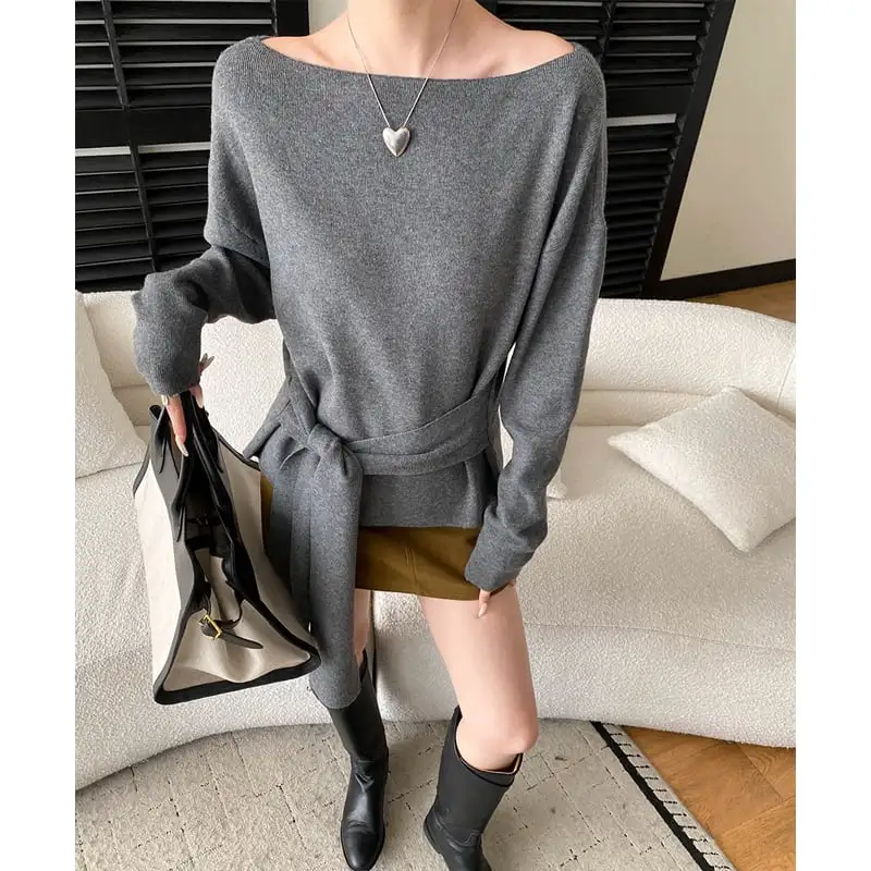 トップス ニット セーター タイで絡む すっきり シルエット