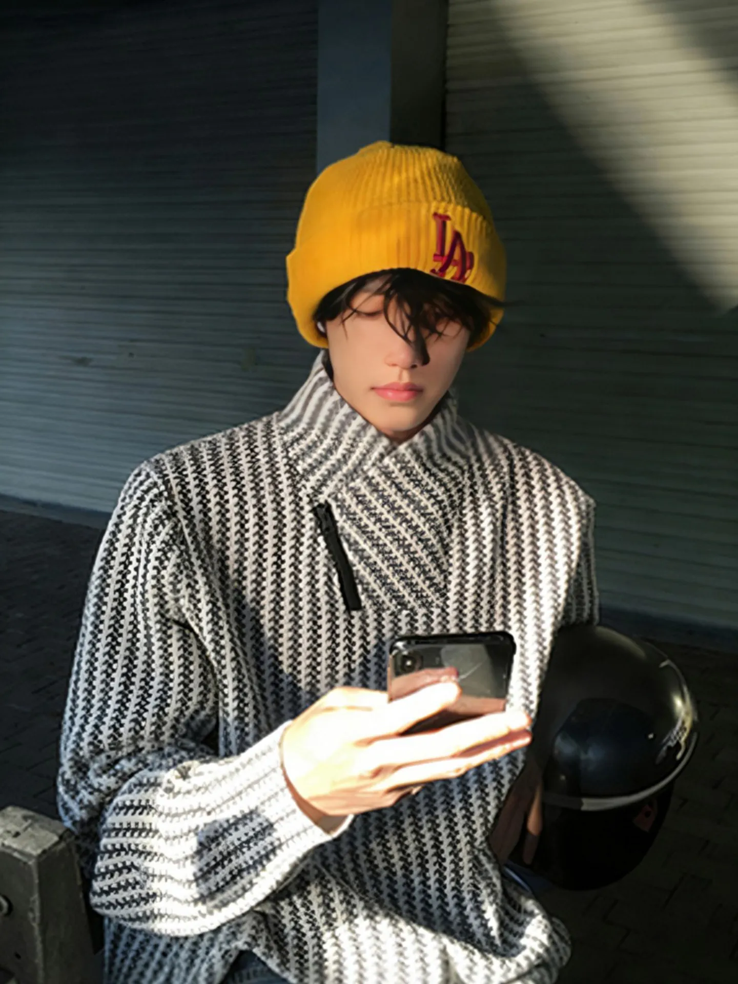 大人気 スタンドネック ルーズ 着心地良い トップス