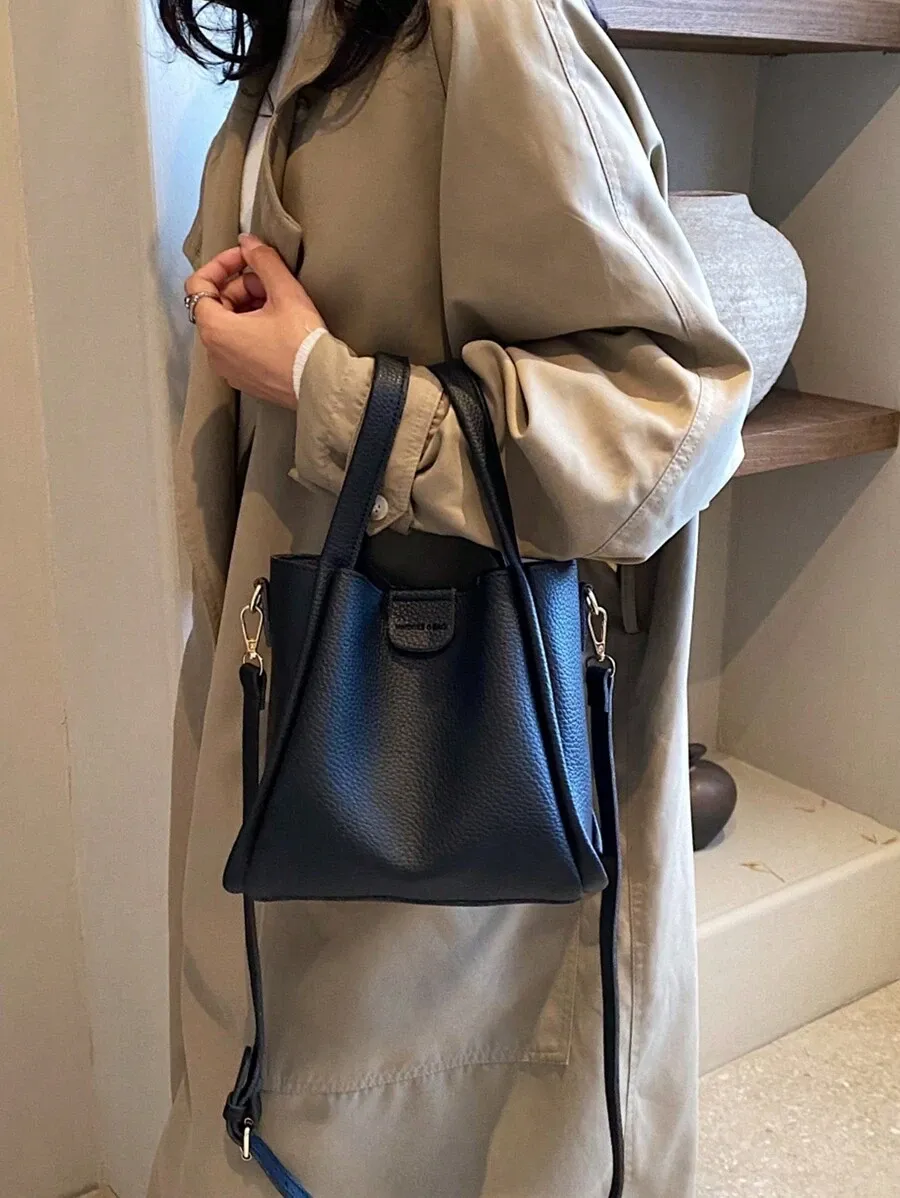ショルダーバッグ シンプル 使いやすい 合わせやすい トレンド バッグ