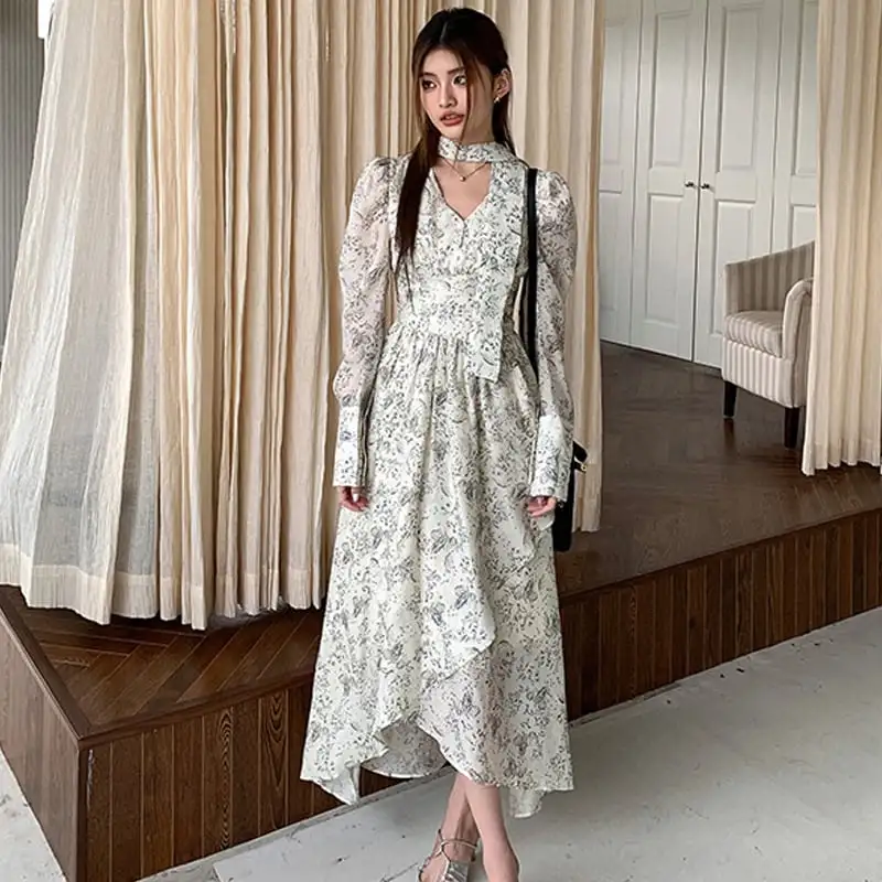 ワンピース Vネック 肩パフ 長袖 ロング丈 花柄 気質溢れる