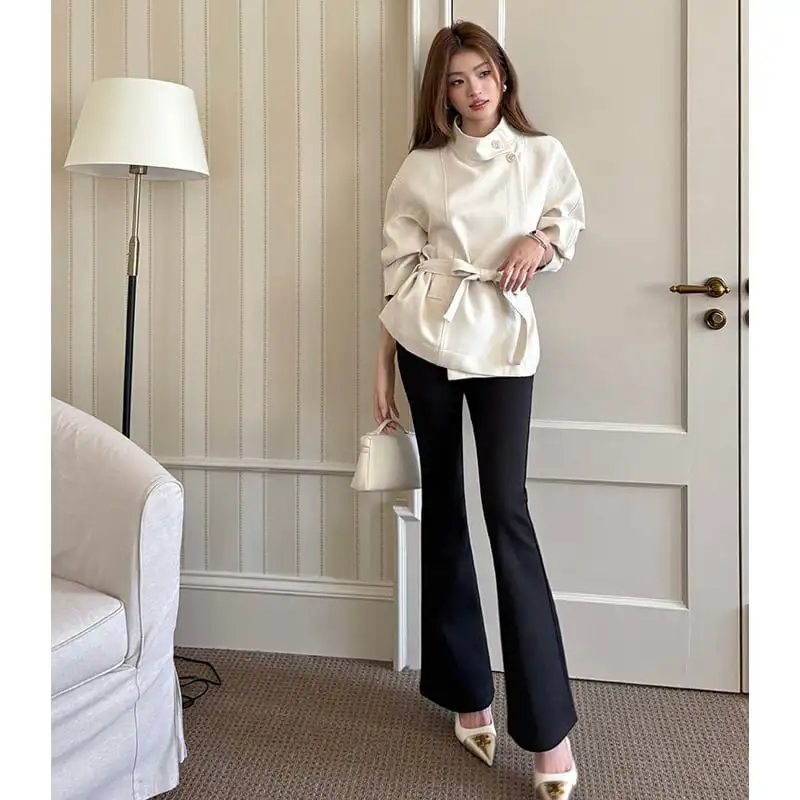 アウター スタンドカラー ショート丈 トレンチコート気質溢れる