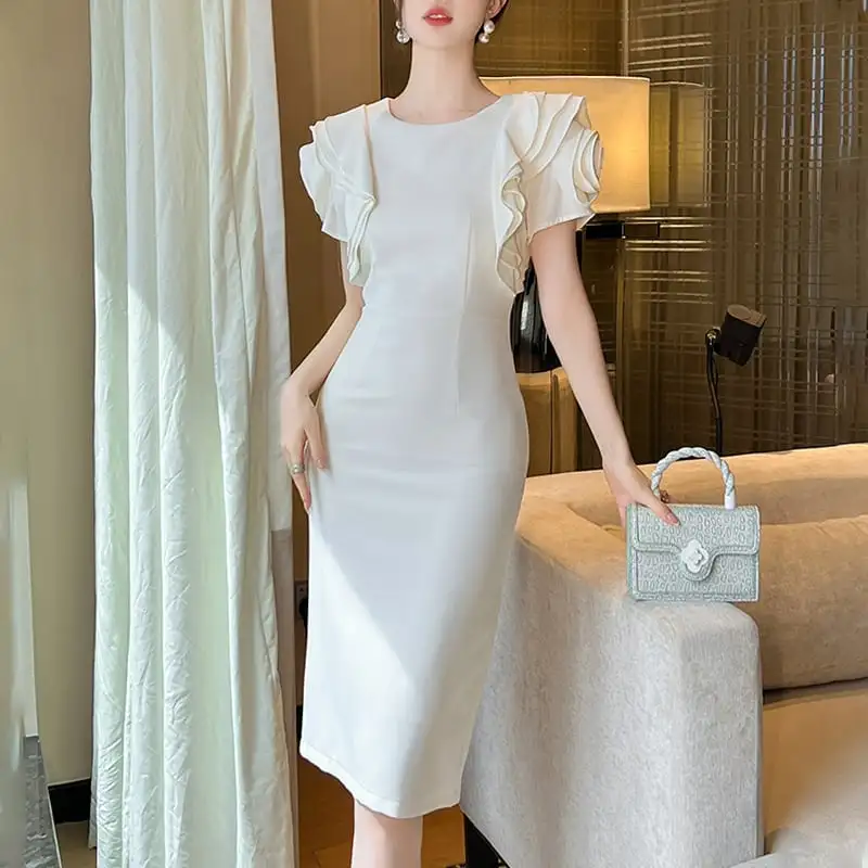 ワンピース デザイン感 スリム バックスリット